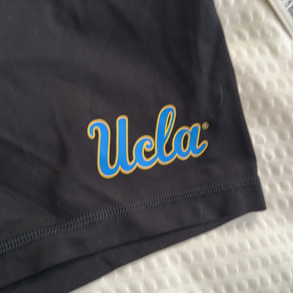 NWT UCLA Lululemon align shorts 6” size 8 - Picture 2 of 3